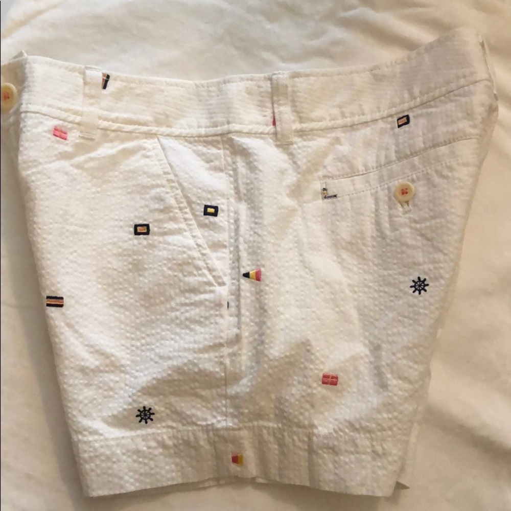 Lilly Pulitzer size 2 Shorts White Seersucker EUC - Picture 8 of 8